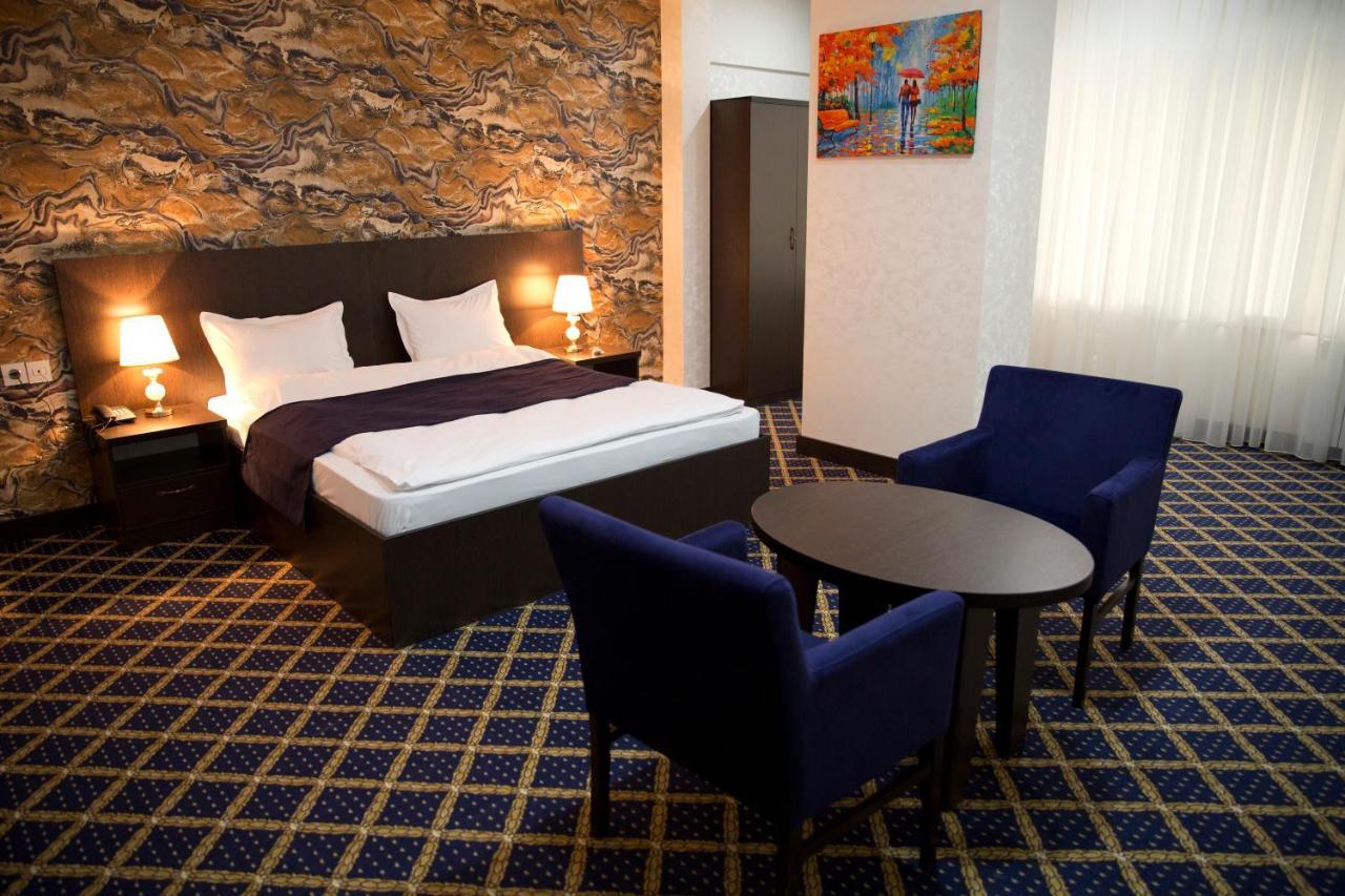 Kristal Inn Hotel Baku Exterior photo