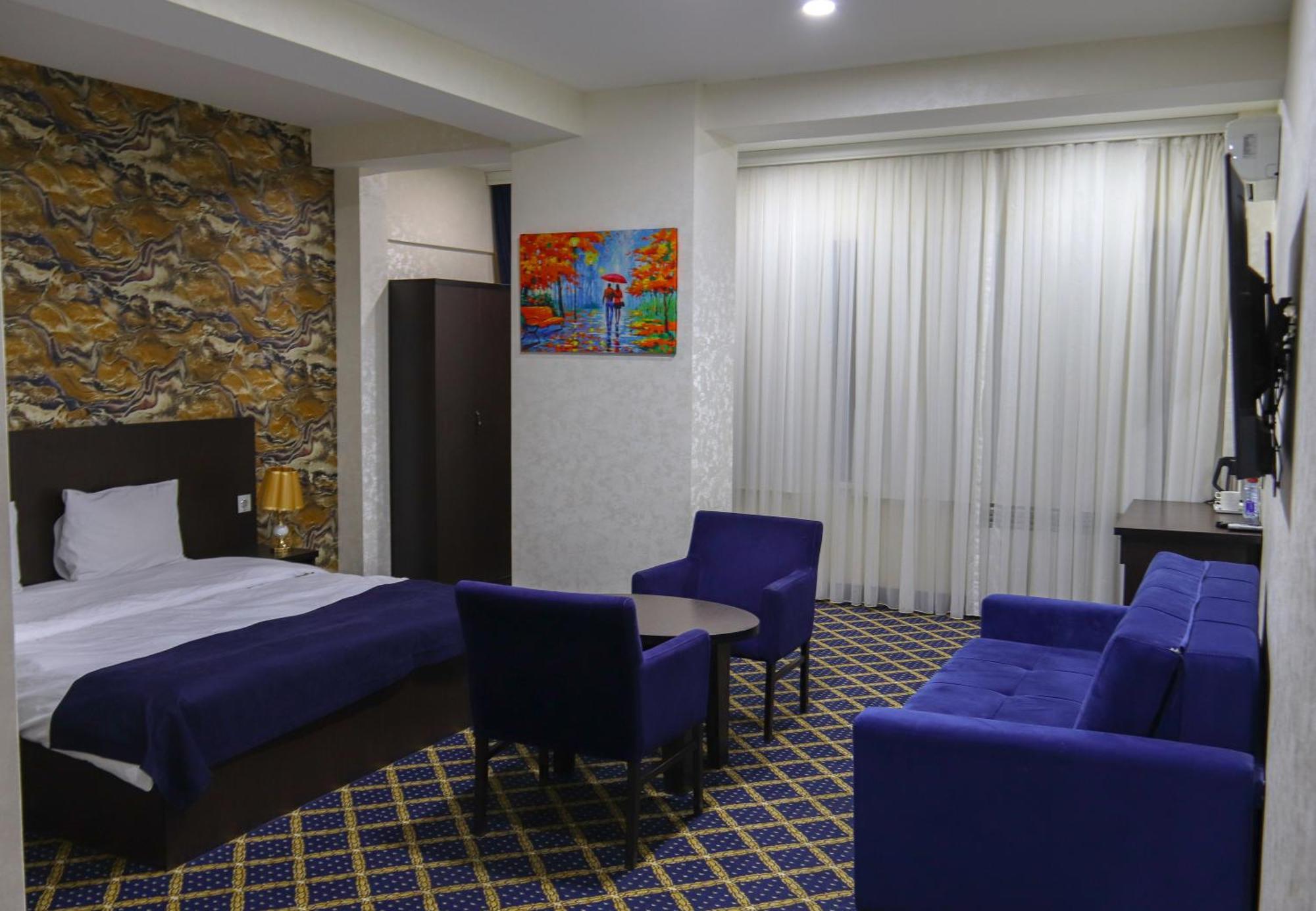 Kristal Inn Hotel Baku Exterior photo