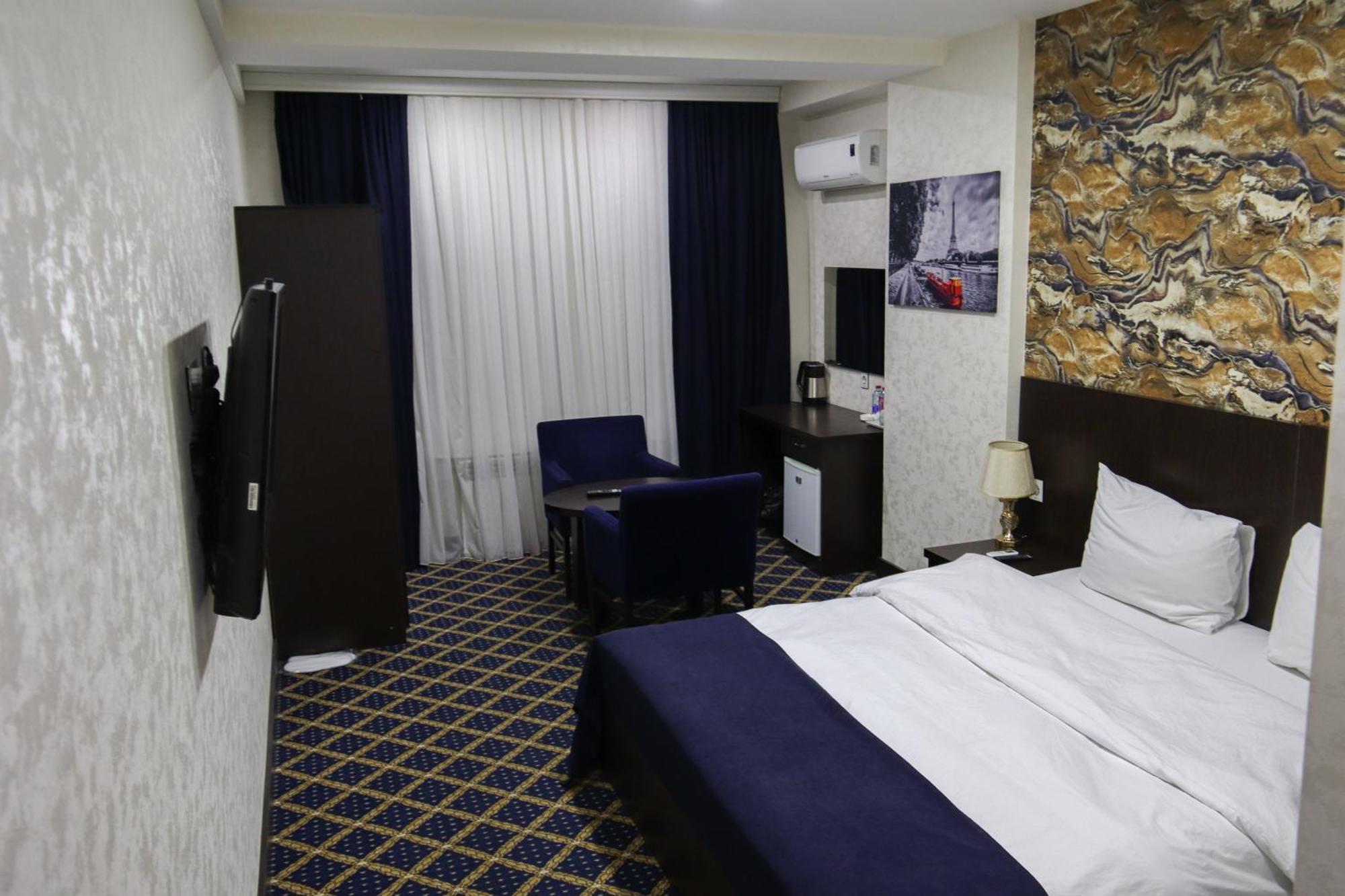 Kristal Inn Hotel Baku Exterior photo